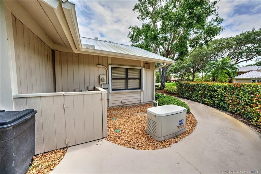 5903 SE Glen Eagle Way, Stuart, FL 34997 Photo