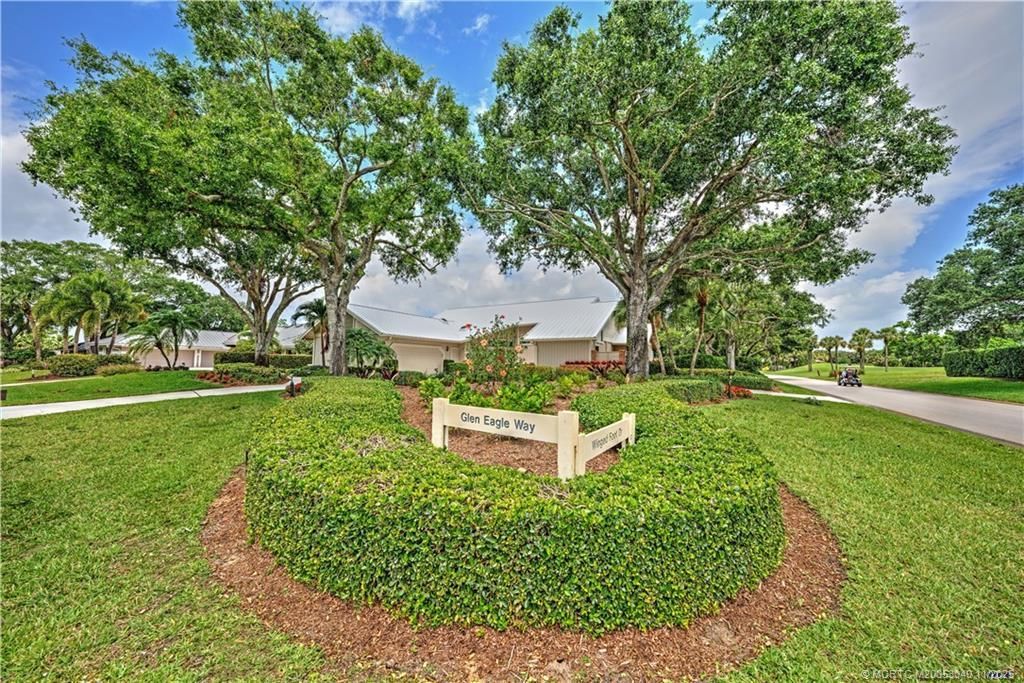 5903 SE Glen Eagle Way, Stuart, FL 34997 Photo