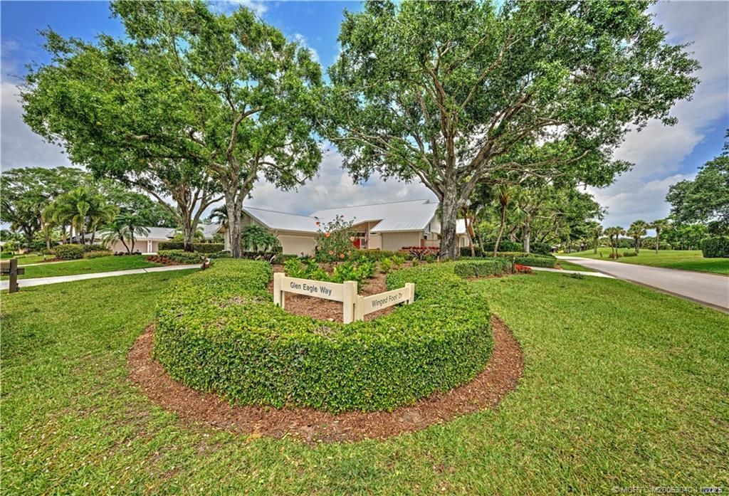 5903 SE Glen Eagle Way, Stuart, FL 34997 Photo