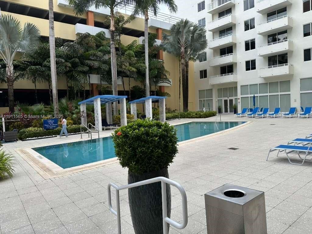 18800 NE 29th Ave, Unit 913, Aventura, FL 33180 Photo