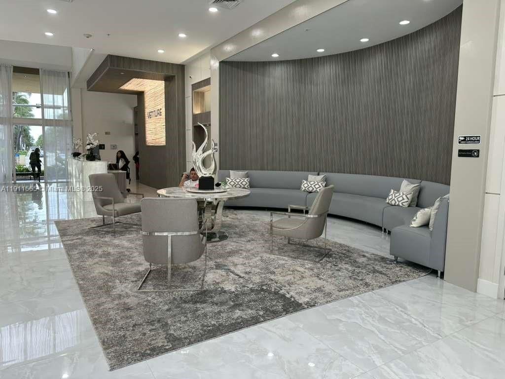 18800 NE 29th Ave, Unit 913, Aventura, FL 33180 Photo