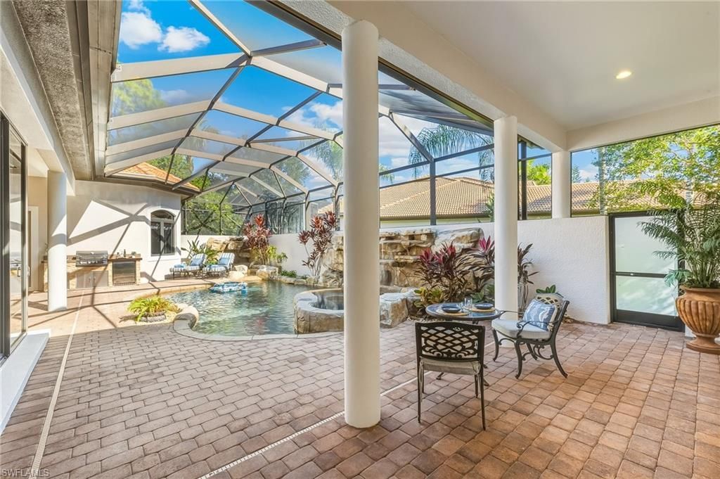7749 Classics Dr, Naples, FL 34113 Photo