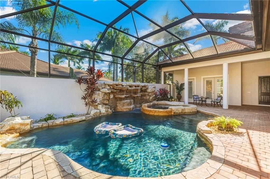 7749 Classics Dr, Naples, FL 34113 Photo