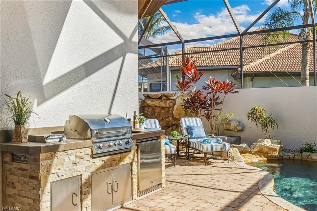 7749 Classics Dr, Naples, FL 34113 Photo