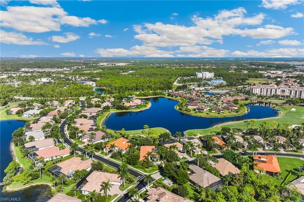 7749 Classics Dr, Naples, FL 34113 Photo