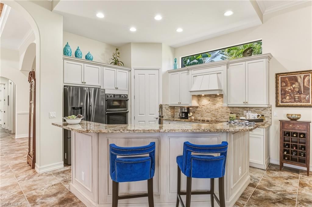 7749 Classics Dr, Naples, FL 34113 Photo