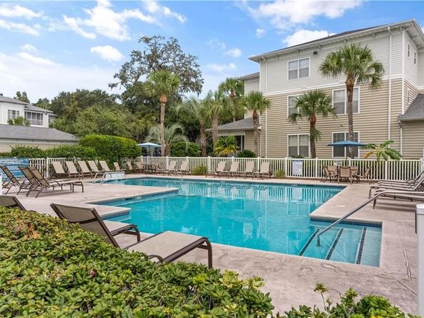 1704 Frederica Road, St. Simons Island, GA 31522