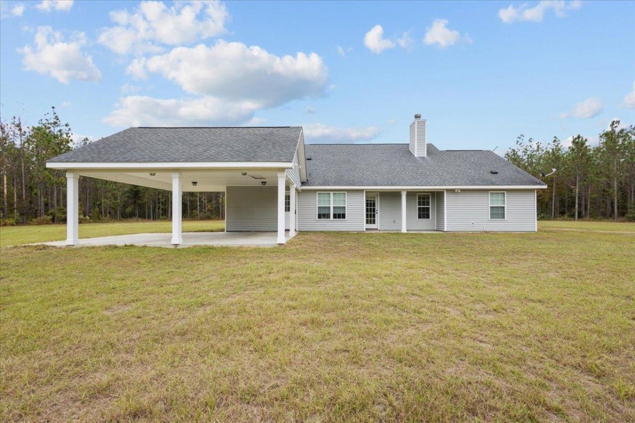 2542 SE Olustee Drive, Lee, FL 32059 Photo