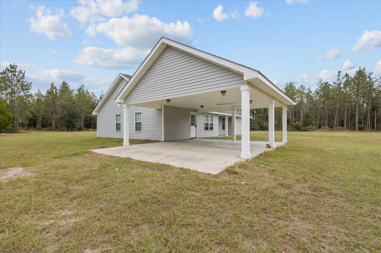 2542 SE Olustee Drive, Lee, FL 32059 Photo