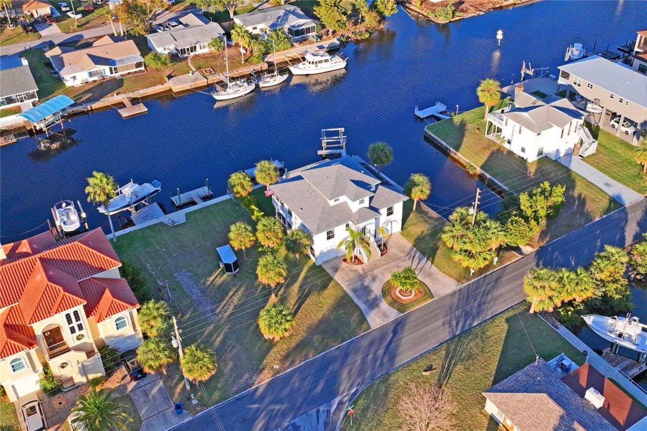 3459 Flamingo Boulevard, Hernando Beach, FL 34607 Photo