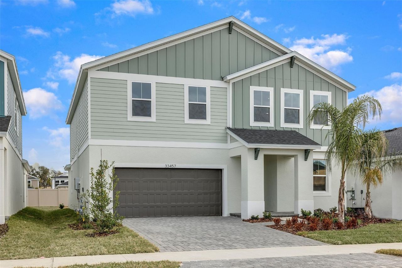 33457 Twilight Sea Place, Dade City, FL 33525 Main Photo