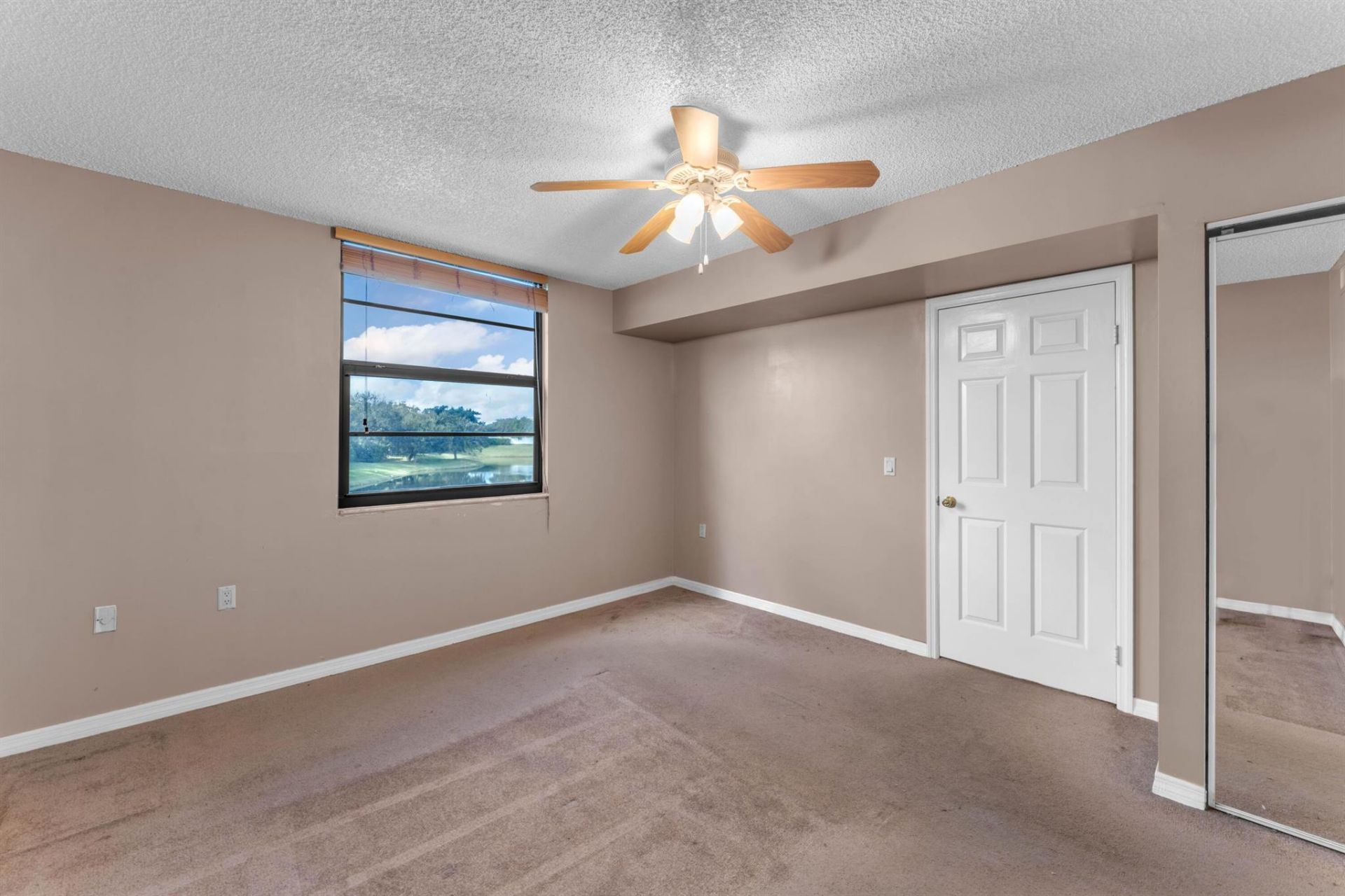 3540 Whitehall Drive, Unit 203, West Palm Beach, FL 33401 Photo