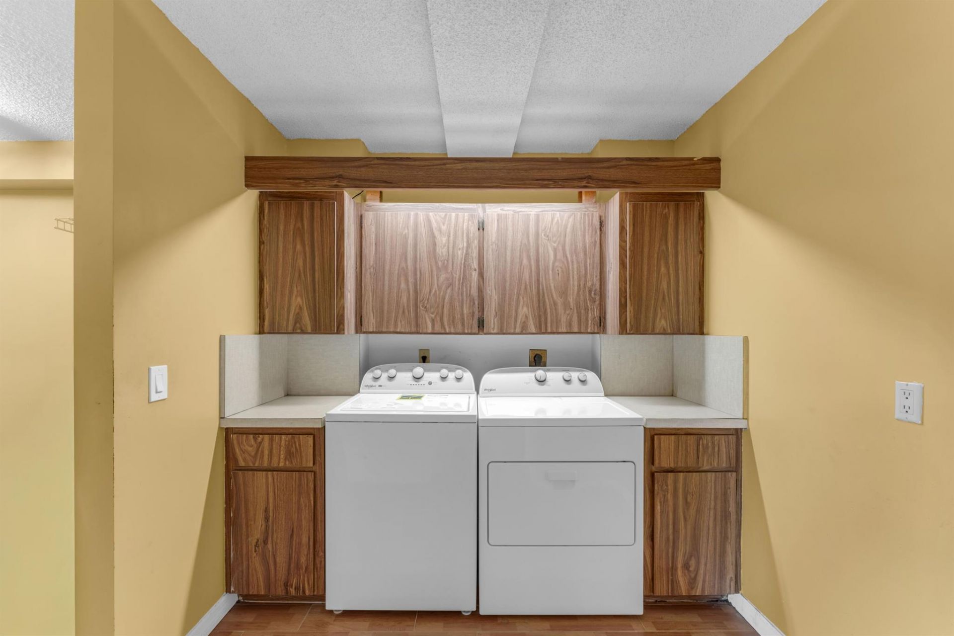 3540 Whitehall Drive, Unit 203, West Palm Beach, FL 33401 Photo