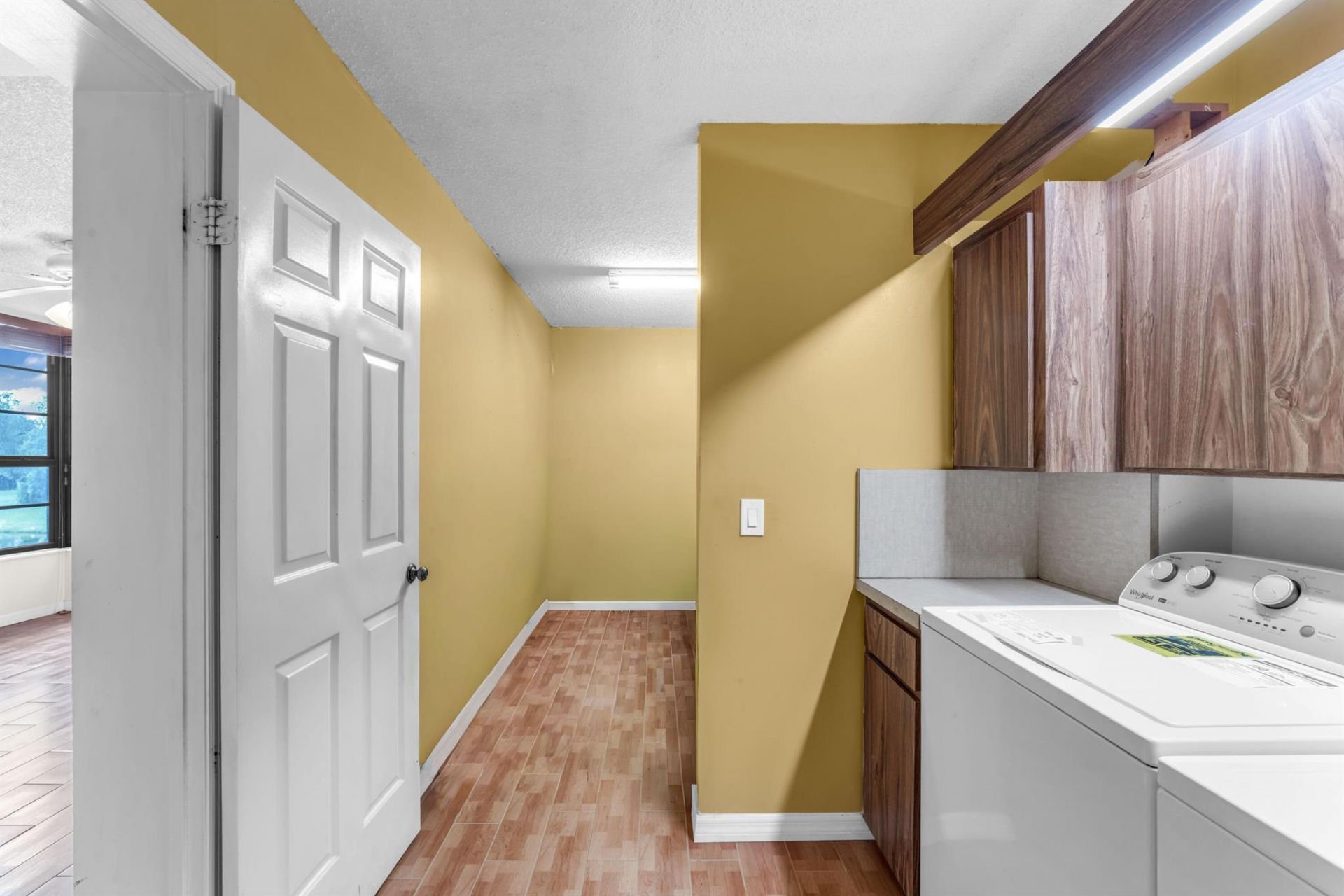 3540 Whitehall Drive, Unit 203, West Palm Beach, FL 33401 Photo