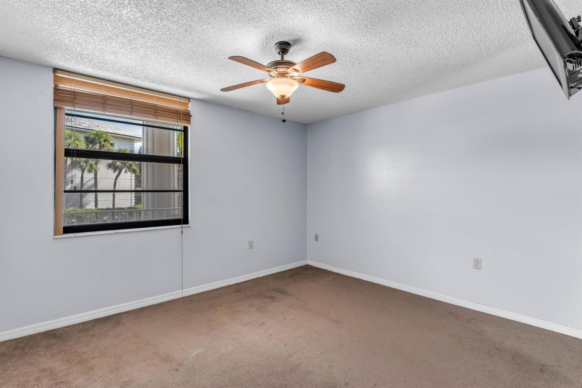 3540 Whitehall Drive, Unit 203, West Palm Beach, FL 33401 Photo
