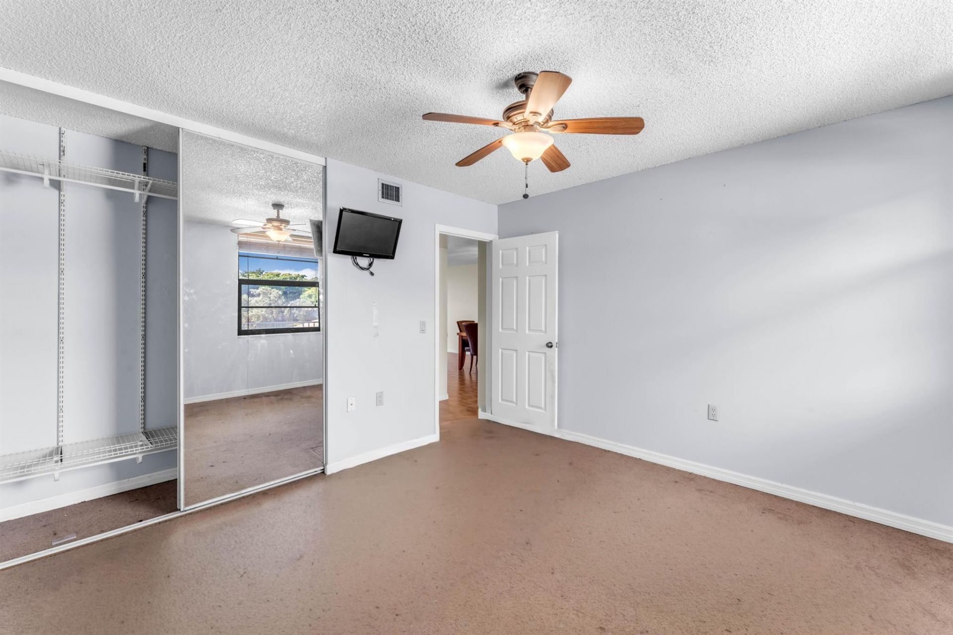 3540 Whitehall Drive, Unit 203, West Palm Beach, FL 33401 Photo