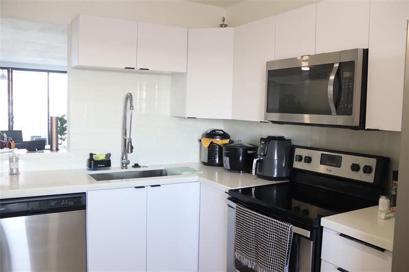 1770 NE 191st Street, Unit 816, Miami, FL 33179 Photo