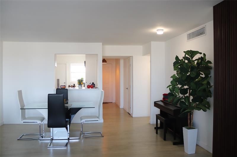 1770 NE 191st Street, Unit 816, Miami, FL 33179 Photo