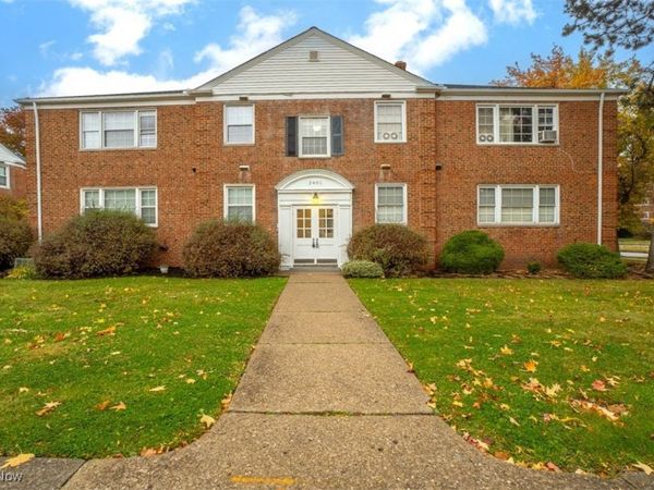 2401 Euclid Heights Boulevard, Unit A2, Cleveland, OH 44106