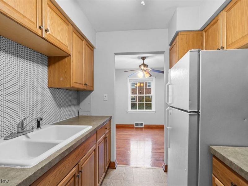 2401 Euclid Heights Boulevard, Unit A2, Cleveland, OH 44106 Photo 16