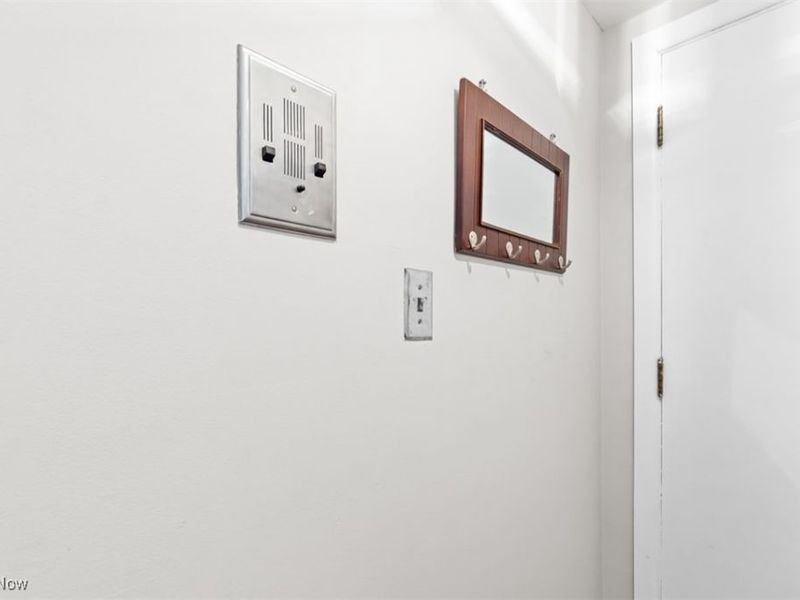 2401 Euclid Heights Boulevard, Unit A2, Cleveland, OH 44106 Photo 27