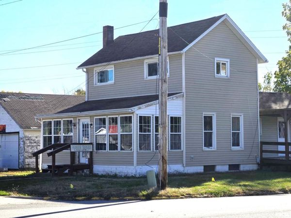 705 S MAIN Street, Lewistown, IL 61542