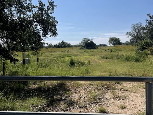 22630 campbellton, San Antonio, TX 78264