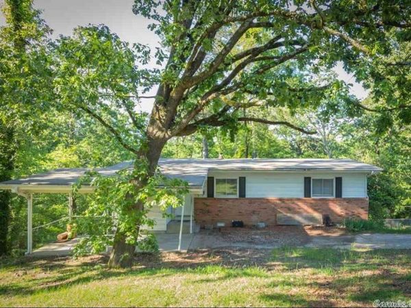 24 Westmont Circle, Little Rock, AR 72209