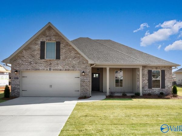 124 Parvin Way Drive, Hazel Green, AL 35750