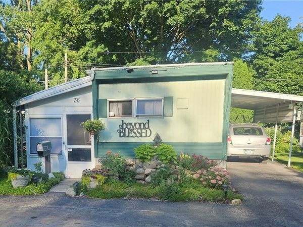 36 Patio Drive, Penfield, NY 14625