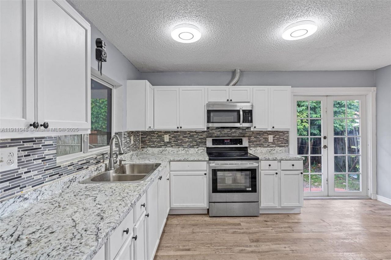 1519 SW 103rd Ave, Miami, FL 33174 Photo