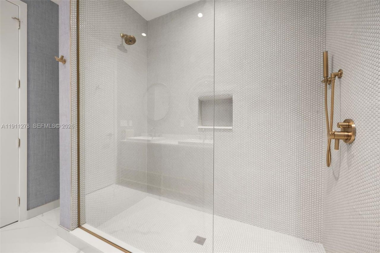 2655 S Bayshore Dr, Unit 1412, Miami, FL 33133 Photo