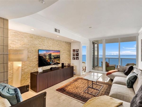 19111 Collins Ave, Unit 1602, Sunny Isles Beach, FL 33160