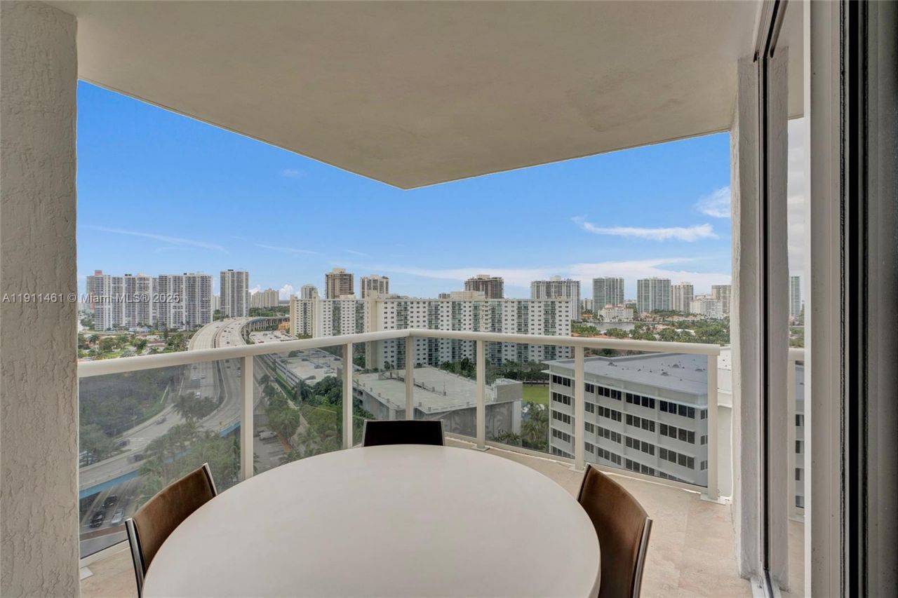 19111 Collins Ave, Unit 1602, Sunny Isles Beach, FL 33160 Photo