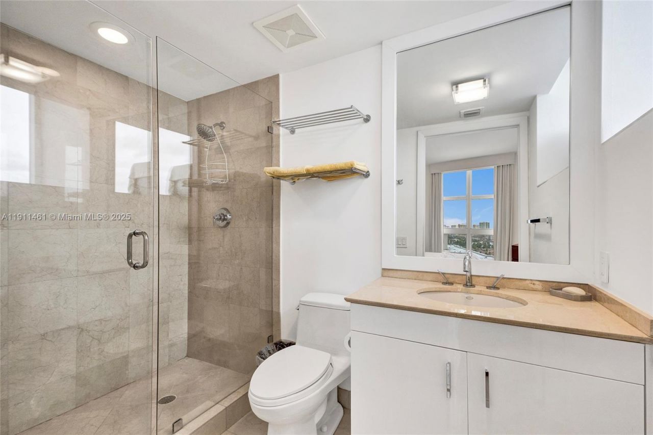 19111 Collins Ave, Unit 1602, Sunny Isles Beach, FL 33160 Photo