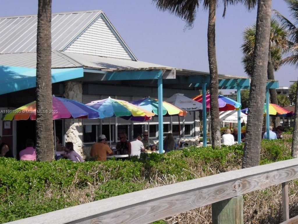 1815 Mooringline Dr, Unit 1, Vero Beach, FL 32963 Photo