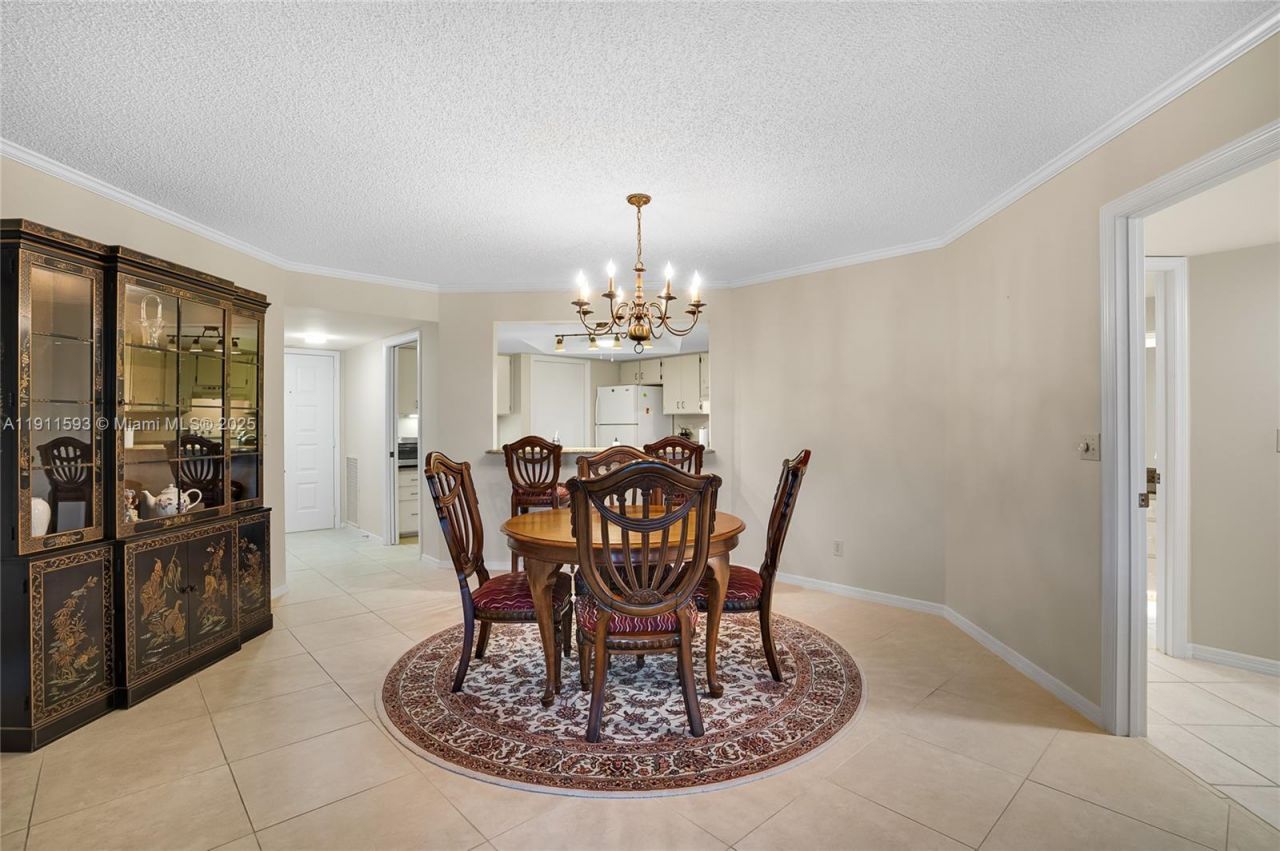 1815 Mooringline Dr, Unit 1, Vero Beach, FL 32963 Photo