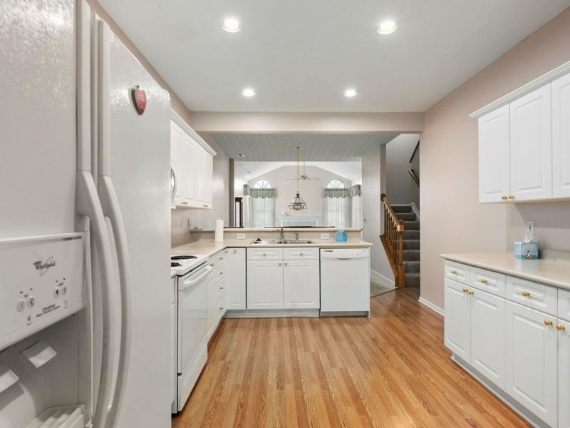 142 Villamere Drive, Unit 6, Columbus, OH 43213 Photo 18