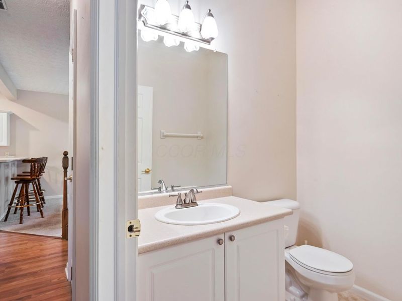 142 Villamere Drive, Unit 6, Columbus, OH 43213 Photo 21