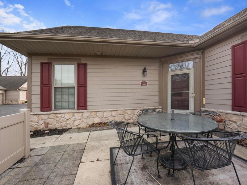 142 Villamere Drive, Unit 6, Columbus, OH 43213 Photo 4