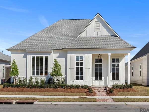 13715 Sweet Cherry Dr, Baton Rouge, LA 70810