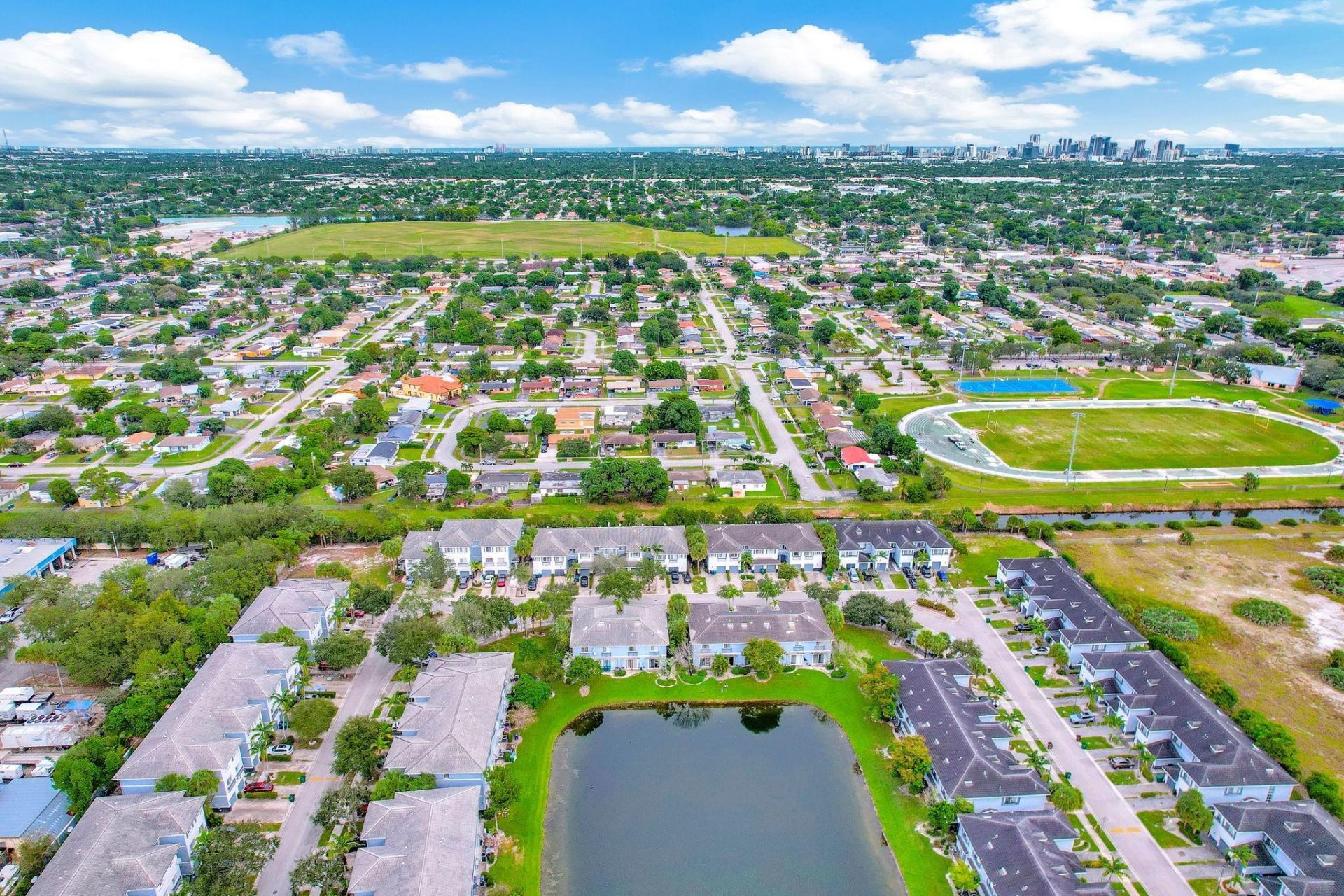 1427 NW 34th Way, Unit 1427, Fort Lauderdale, FL 33311 Photo