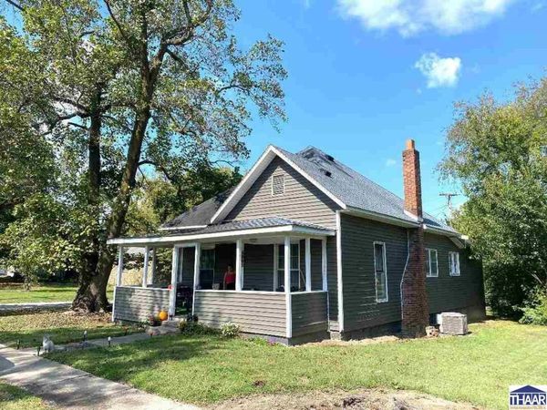 8065 E Terhune Street, Dugger, IN 47848