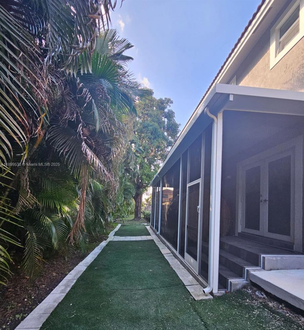 5754 NW 98th Ave, Doral, FL 33178 Photo