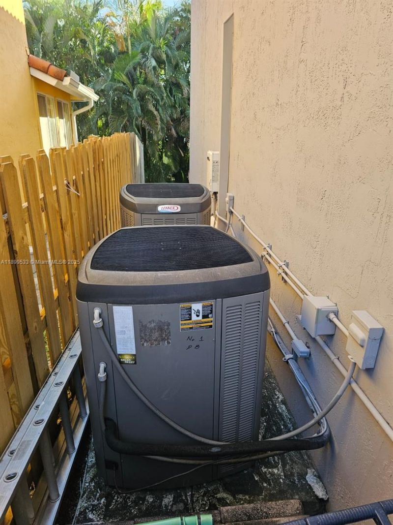 5754 NW 98th Ave, Doral, FL 33178 Photo