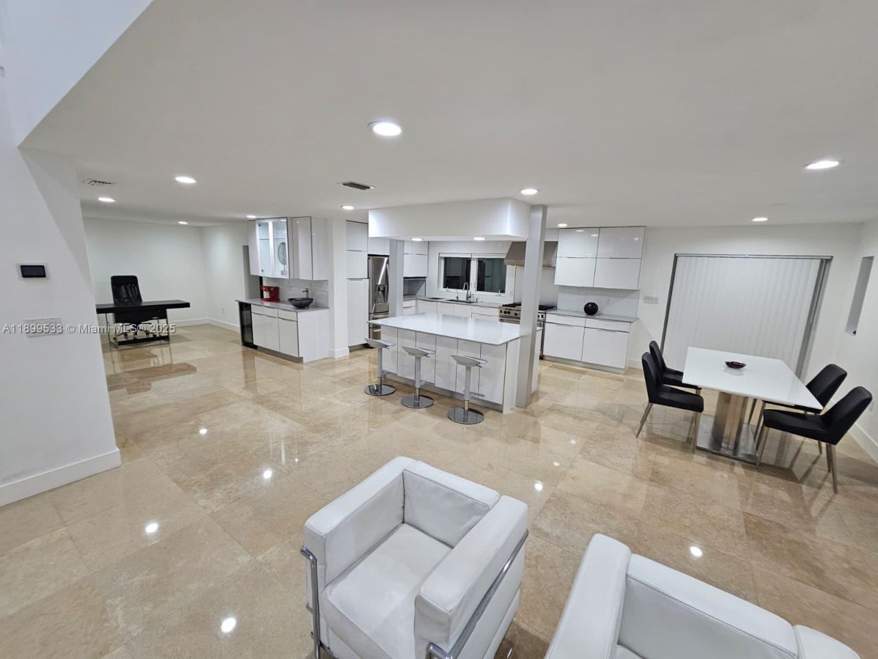 5754 NW 98th Ave, Doral, FL 33178 Photo