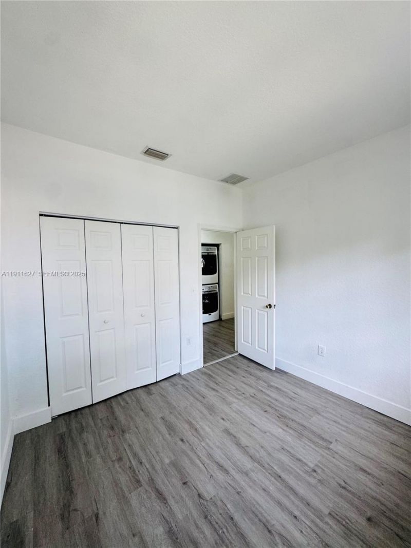 364 NE 25th Pl, Unit 201, Homestead, FL 33033 Photo