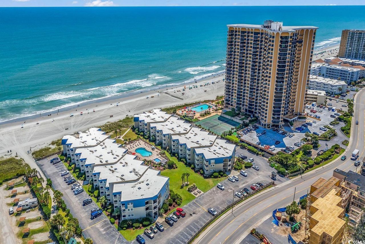 9660 Shore Dr. Photo 36