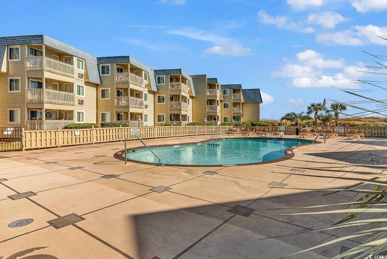 9660 Shore Dr. Photo 37