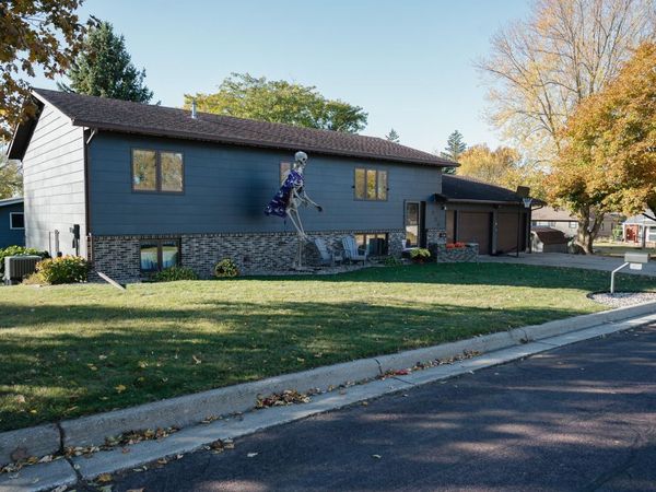 220 E Christina Street, Fairmont, MN 56031